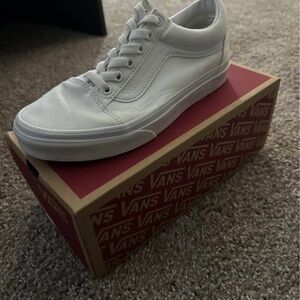 Vans True White Old Skool Sneakers